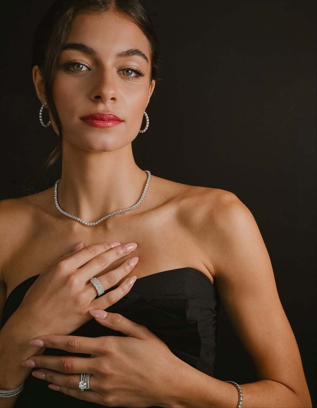 Because the best gifts sparkle, and so should you. 💎💎💎 Come in and make your wishlist with us today!!